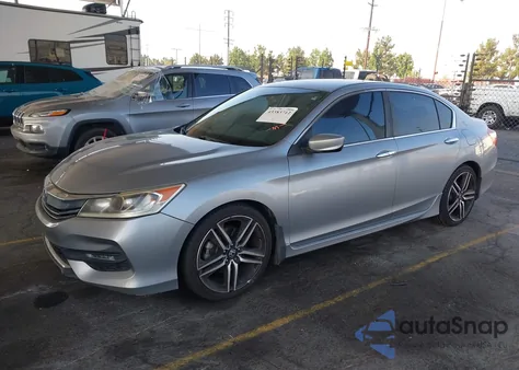 2017 Honda Accord Sport Se z USA, uszkodzony, nr VIN 1HGCR2F17HA136440